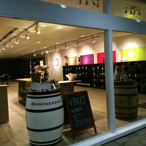 Vinoci Wijn en Noten image 1