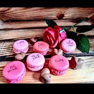 Frankie&#039;s Backery image 2