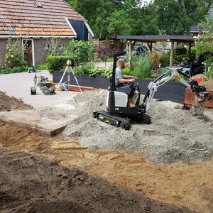 Veenstra Grondwerken image 6