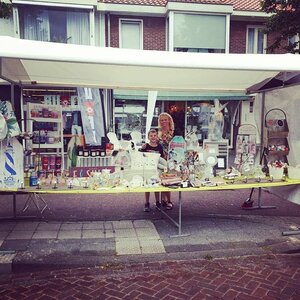 Brand Living image 1