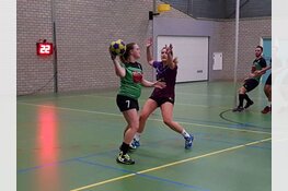 ADOS wint ‘eindelijk’