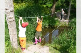 Speeltuinsurvival in de natuur