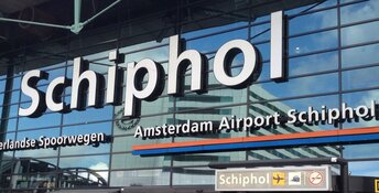 Beveiligers Schiphol dreigen met acties voor betere cao