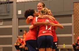 Klinkende zege Hovocubo vrouwen bij competitiestart