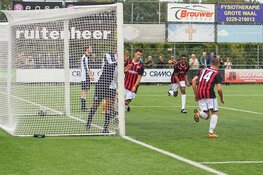 Zwaluwen’30 overtuigt één helft