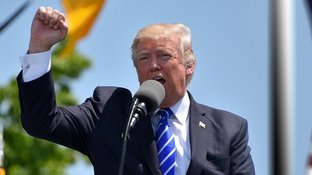 Lezing over Donald Trump – held of schurk?