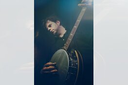 Iers optreden van de formatie Masja, Robert & Janos op zondag 16 december