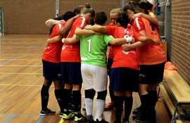 Gehavend Hovocubo onderuit bij Os Lusitanos