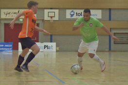 Hovocubo geeft ruime voorsprong uit handen