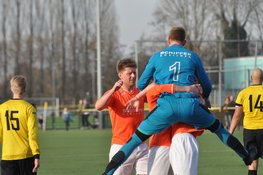 De Blokkers onderuit, Westfriezen doet wat het moet doen