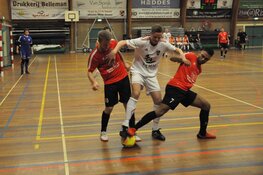 Hovocubo pakt de draad weer op