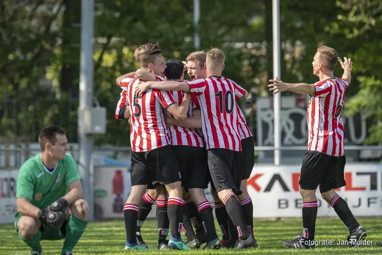 Paasweekend levert Hollandia zes punten en twee taarten op