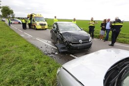 Twee voertuigen total loss na aanrijding
