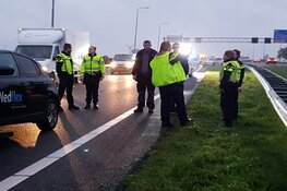 File door kettingbotsing op A7 bij Avenhorn voorbij