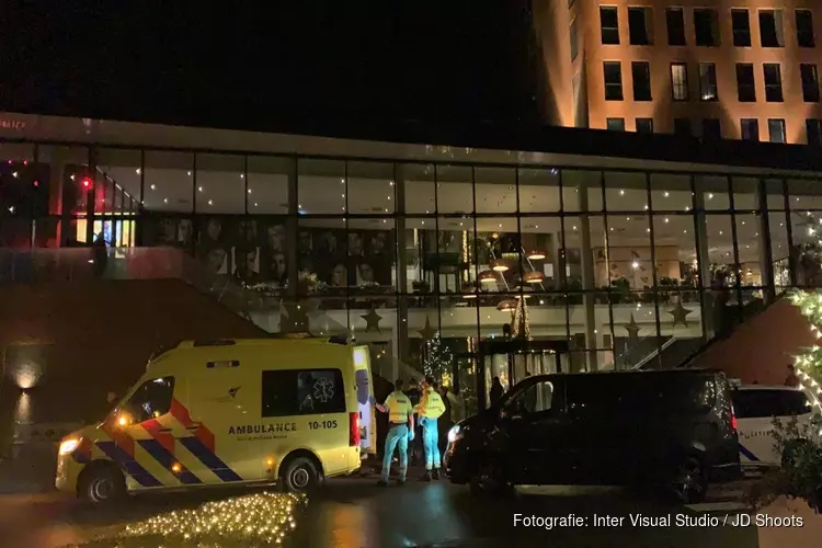 Verdachte (12) van steekpartij bij hotel in Hoorn zit nog vast
