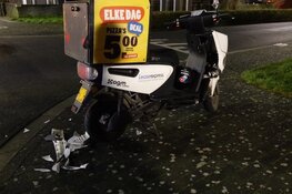 Aanrijding met pizzabezorger in Zwaag