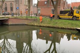 Auto te water in Enkhuizen