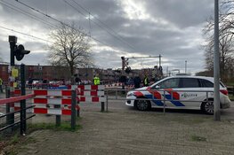 Persoon aangereden bij spoorwegovergang Hoorn-Kersenboogerd