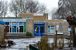 Twee leerlingen Hoornse school naar huis gestuurd vanwege mogelijke besmetting met COVID-19
