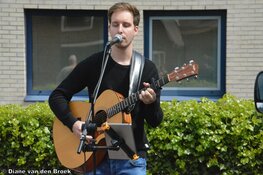 The Modest Tree tovert weer een glimlach tevoorschijn bij bewoners zorglocaties