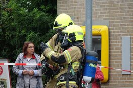 Winkelcentrum ontruimd na brandmelding bij Dekamarkt in Andijk