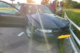 Zware schade bij ongeval op kruising in Zwaagdijk-Oost