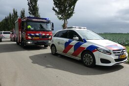 Auto te water in Hauwert