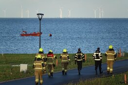 Persoon te water in Enkhuizen