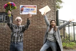 Inwoners Wijdenes winnen 1 miljoen euro in Postcode Loterij