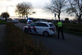 Wielrenner gewond na botsing in Enkhuizen