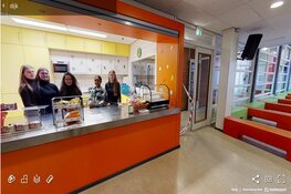 Leerlingen van SG De Dijk maken digitale rondleiding voor eigen school