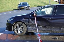 Persoon die doorrijdt na ongeluk in Andijk crasht zelf in Medemblik