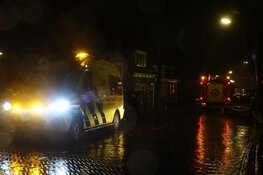 Persoon uit gracht gered in Enkhuizen