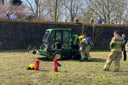Beginnende brand aan grasmaaier snel onder controle