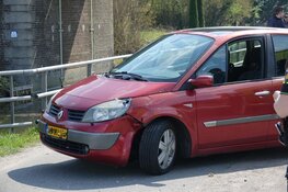 Wielrenner gewond bij botsing met auto