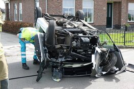 Bestuurder brommobiel zwaargewond bij crash in Westwoud