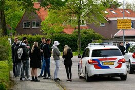 Kat en muis-spel tussen ME en jongeren in Ursem