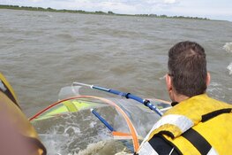 Windsurfer gered op Eerste Pinksterdag