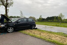 Auto te water in Oosterblokker