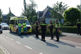 Gewonde bij botsing tussen auto en scooter in Wognum