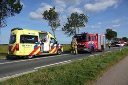 Auto te water na aanrijding in Wognum