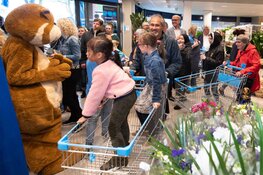 Nieuwe Albert Heijn Medemblik Overleek feestelijk geopend