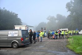 Meer dan 100 leden Veteranen Search Team zoeken naar vermiste Sumanta in De Hulk