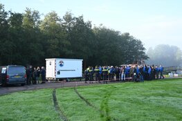 Meer dan 100 leden Veteranen Search Team zoeken naar vermiste Sumanta in De Hulk