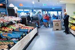 Veel belangstelling voor opening Nieuwe Albert Heijn Zwaag Dorpsstraat