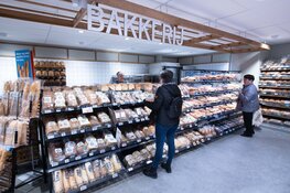 Veel belangstelling voor opening Nieuwe Albert Heijn Zwaag Dorpsstraat