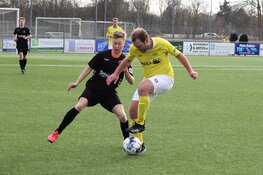 Westfriezen klopt VVS '46 door hattrick Mak. Always Forward langs koploper FC Medemblik