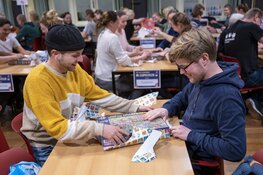 3 teams kwalificeren zich voor het NK legpuzzelen tijdens de voorronde in Obdam