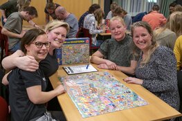 3 teams kwalificeren zich voor het NK legpuzzelen tijdens de voorronde in Obdam