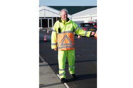 Wil je werken binnen een gezellig familiebedrijf met persoonlijke aandacht? SOLLICITEER nu bij NHB Services!